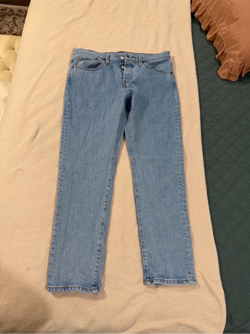 501 Levi's Light Blue Straight Leg Jeans